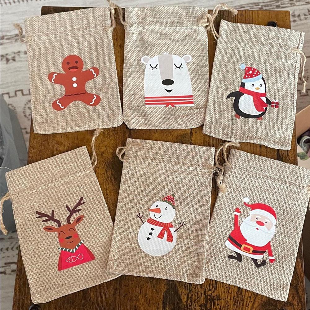 Festive Burlap Gift Bags with Holiday Characters, 6 pieces, new